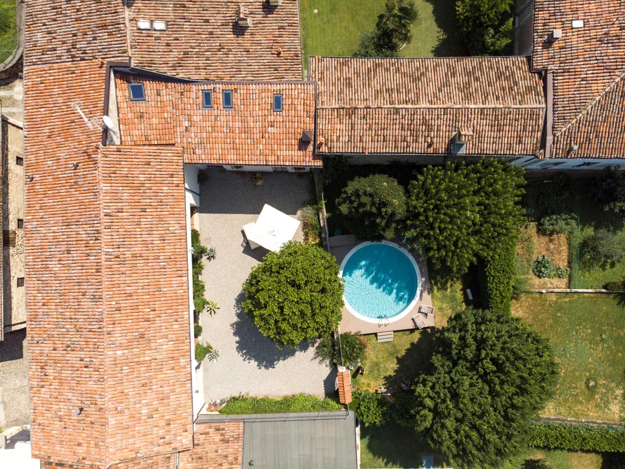 Corte Martinola Bed&Breakfast In Franciacorta Ome Exteriér fotografie